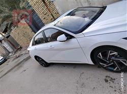 هیۆندای ئەلەنترا